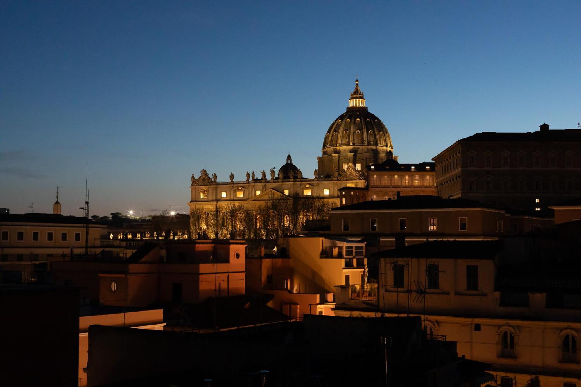 ローマPenthouse In Exclusive Borgo Pio Districtアパートメント エクステリア 写真